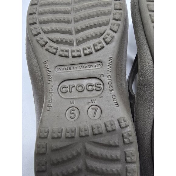 Crocs Unisex Athens Sandal Size 7 Womens / 5 Mens Brown/Beige Thong Flip Flops - Picture 5 of 8